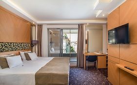 Hotel Marmara 4*